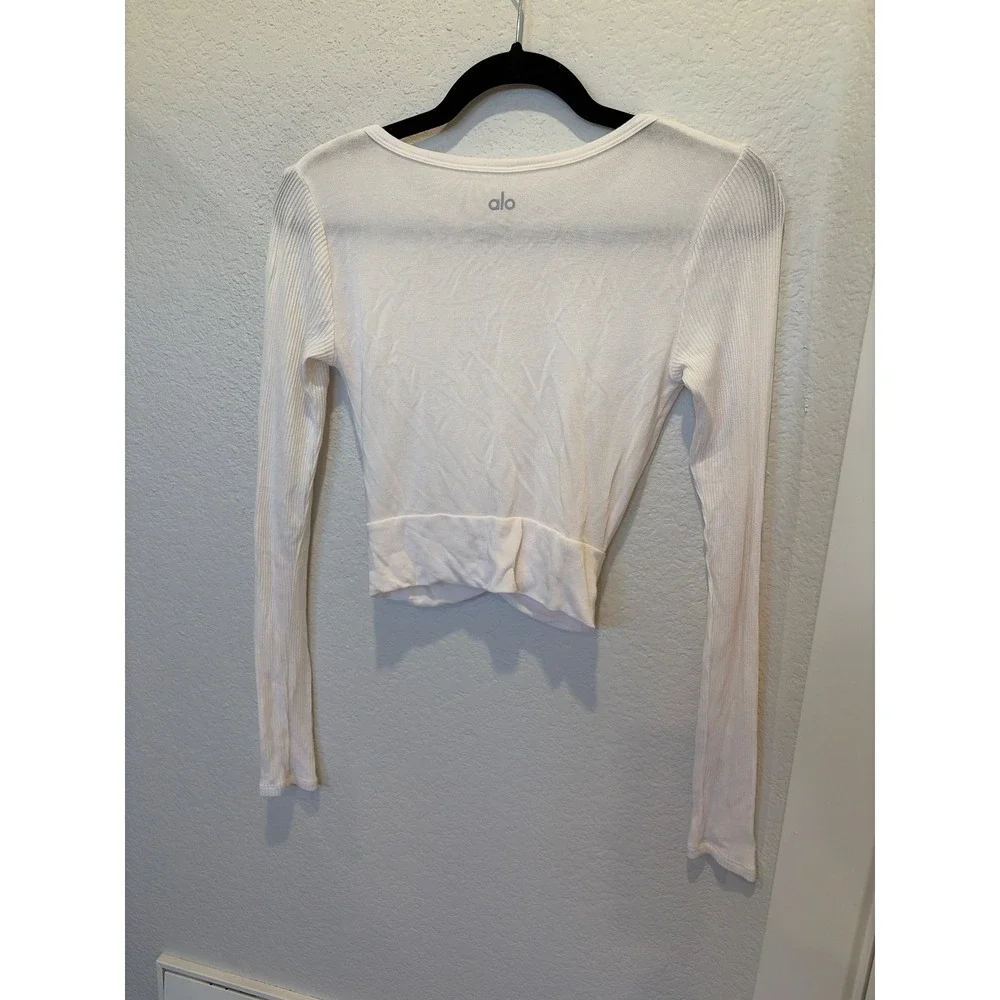 Alo Yoga Cover Long Sleeve Top Cream Ivory Ribbed Wrap Front Cropped Small